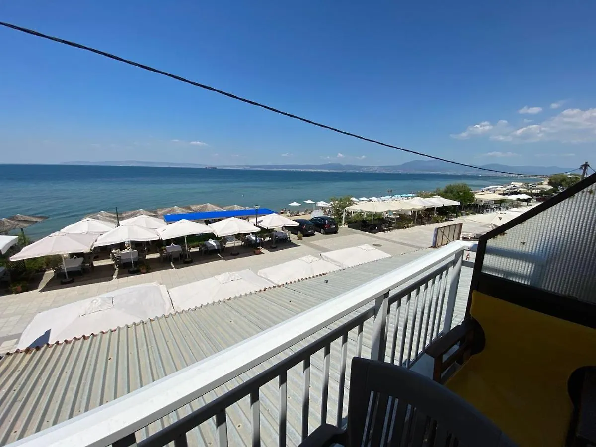 Отель Sunset View Rooms Айя-Триас