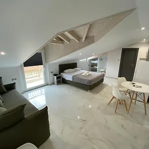 2* Отель Almira